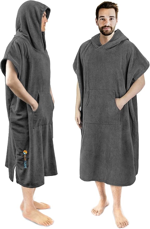 SUN CUBE Surf Poncho Changing Robe by SUN+CUBE