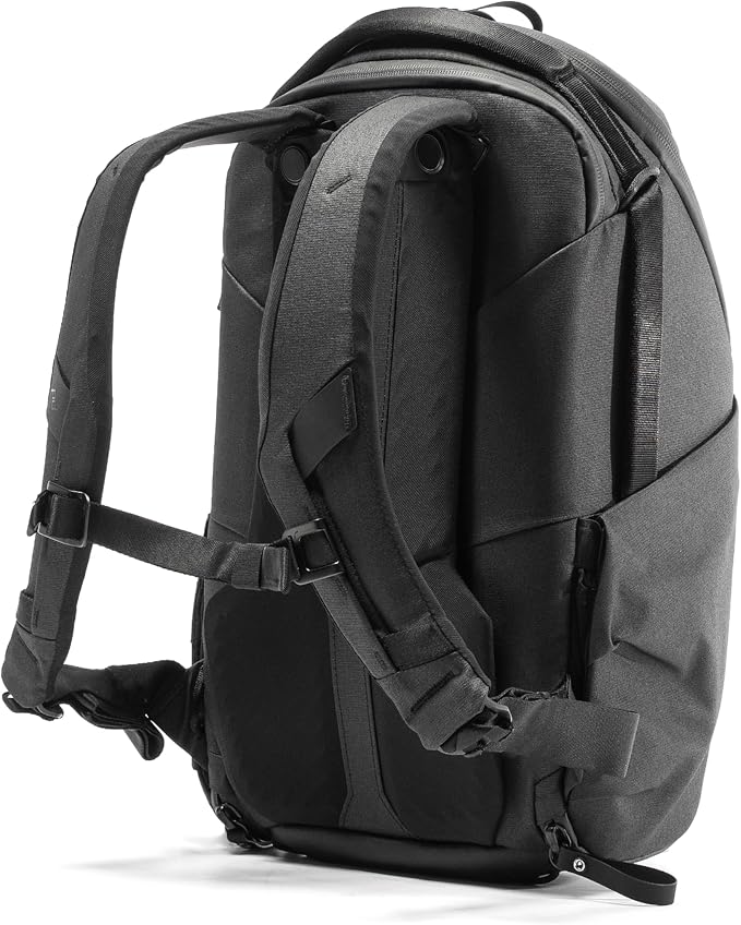Peak Design Everyday Backpack Zip 15L, 270-Degree Zip, Dual Side Pockets - Image 2