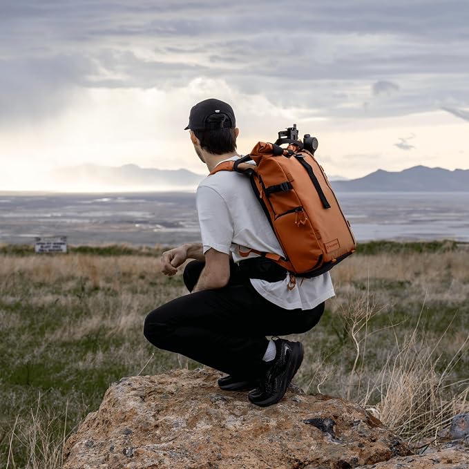 WANDRD PRVKE Rolltop 21L V4 Camera Backpack – Expandable Weatherproof Travel Bag - Image 5