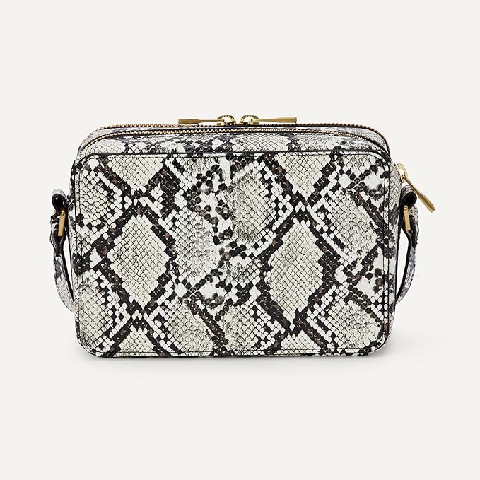 Amazon Essentials Women's Boxy Crossbody Bag - Image 3