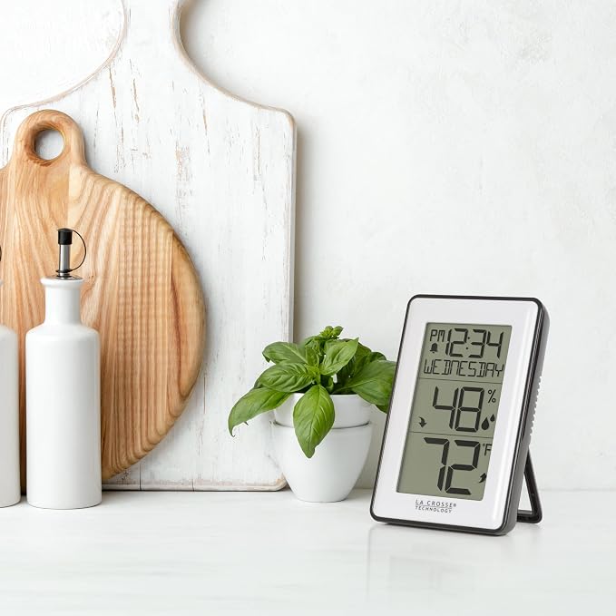 La Crosse Technology 308-1911 Indoor Temperature Station - Image 6