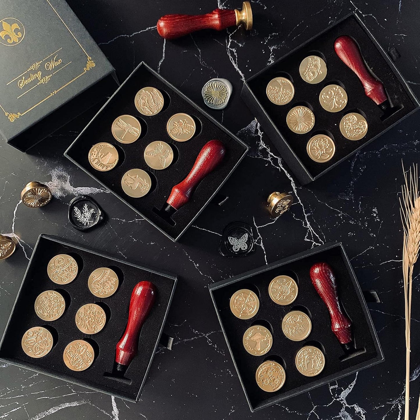 Wax Seal Stamp Gift Box Set, 6 Pcs Sealing Wax Stamps Copper Seals 1 Wooden Hilt, Wax Stamp Kit for Cards Envelopes, Gift Packaging (Animal Insect Series)