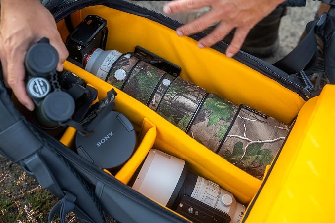 VANGUARD Alta Sky 62 Camera Backpack - Image 2