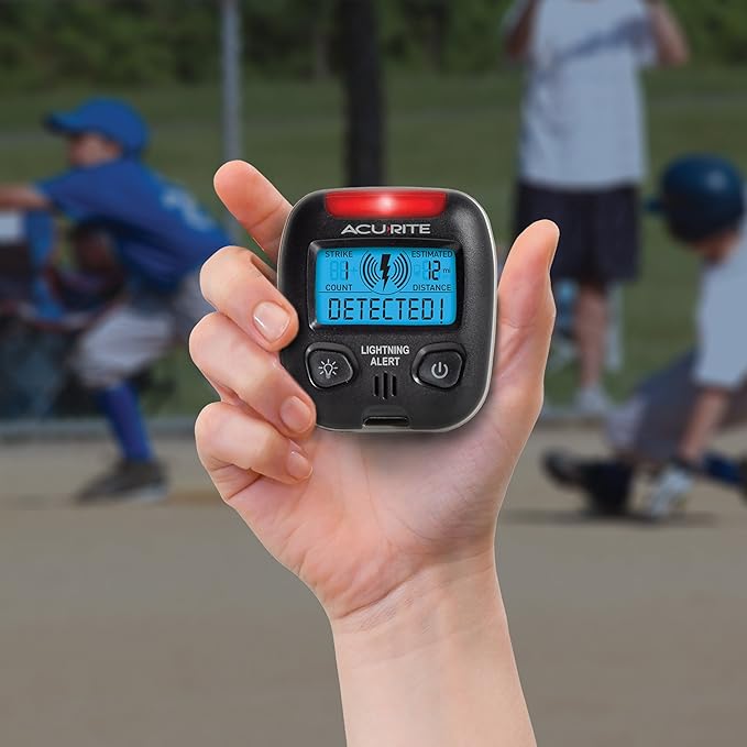 AcuRite 02020 Portable Lightning Detector Black, 2½L x 1W x 2¾H - Image 4
