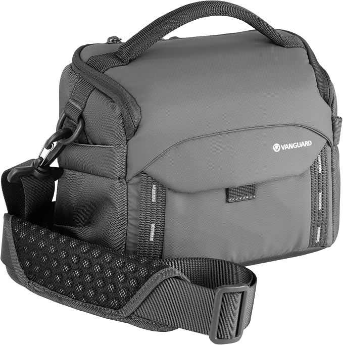 Vanguard VEO Adaptor 24M Camera Shoulder Bag - Image 3