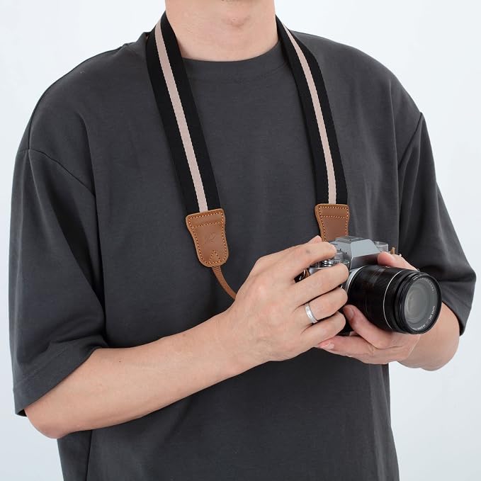 Padwa Lifestyle Black Striped Camera Strap - Image 2