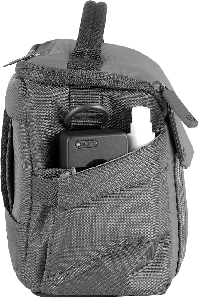 Vanguard VEO Adaptor 24M Camera Shoulder Bag - Image 5