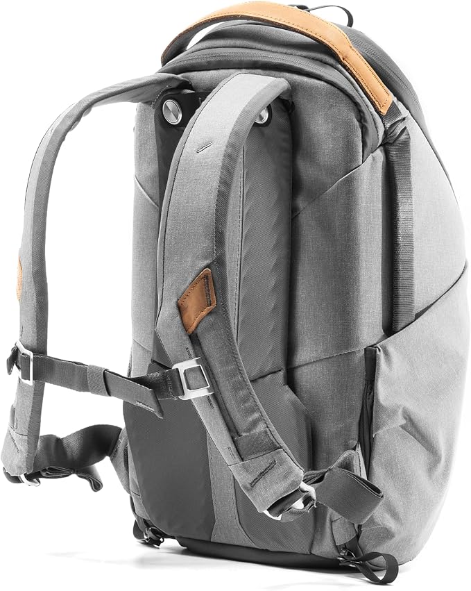 Peak Design Everyday Backpack Zip 15L, 270-Degree Zip, Dual Side Pockets - Image 2