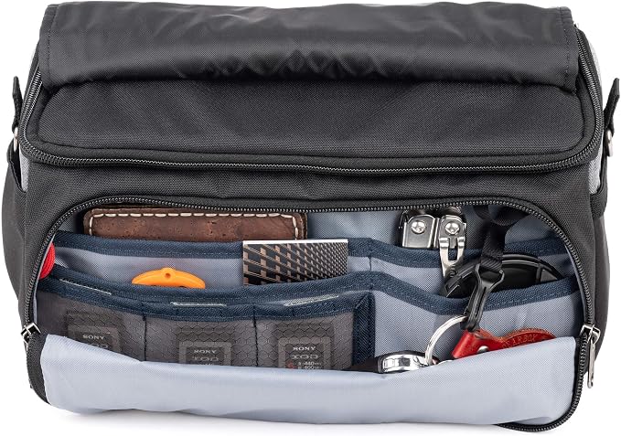 Think Tank Mirrorless Mover 25 Camera Bag Large - Image 6