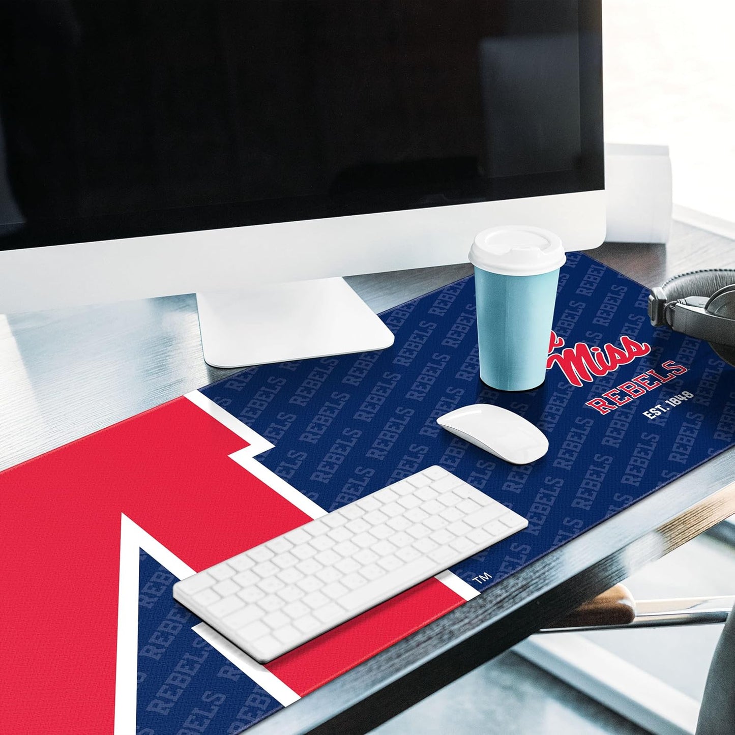 YouTheFan NCAA Mississippi Rebels Logo Series Desk Pad