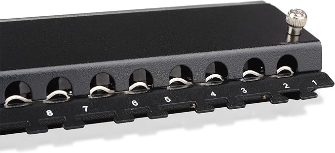 Cable Matters Rackmount or Wall Mount 24-Port Shielded RJ45 Patch Panel - Image 4