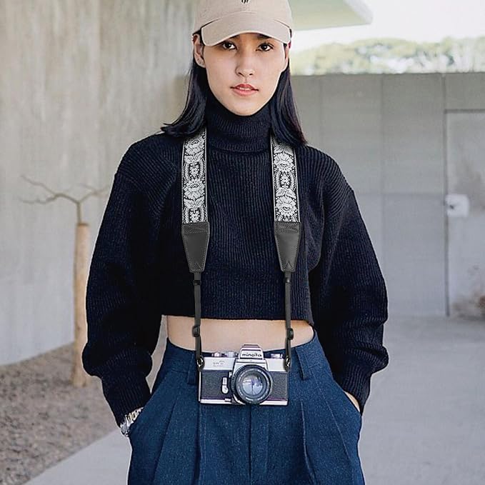Padwa Lifestyle Camera Strap - Image 4