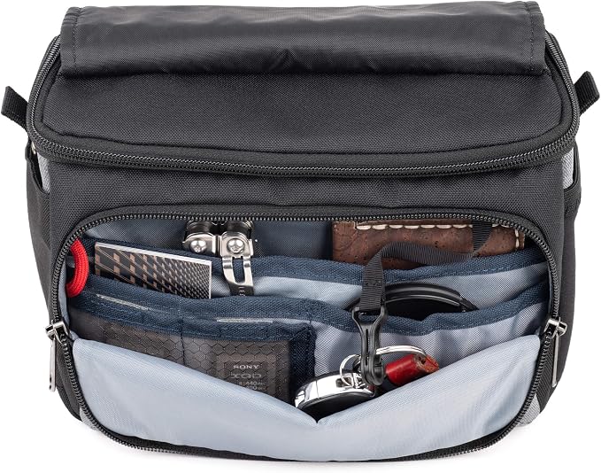Think Tank Mirrorless Mover 20 Camera Bag Medium/Large - Image 6