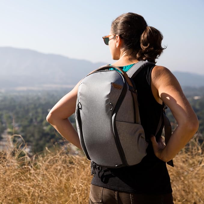 Peak Design Everyday Backpack Zip 15L, 270-Degree Zip, Dual Side Pockets - Image 7