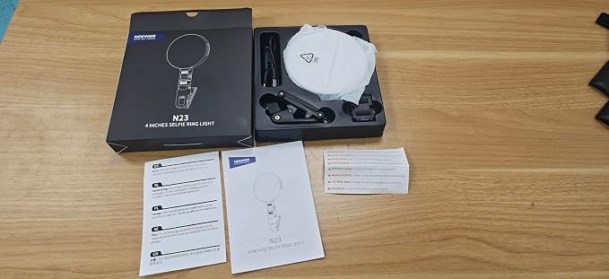 NEEWER Entry Level Version LED Selfie Ring Light, 4.8W Bi Color Edge Lit Clip - Image 2