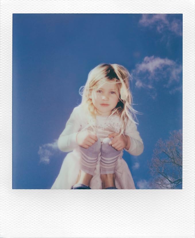 Polaroid Now 3rd Generation I-Type Instant Film Camera - Image 3