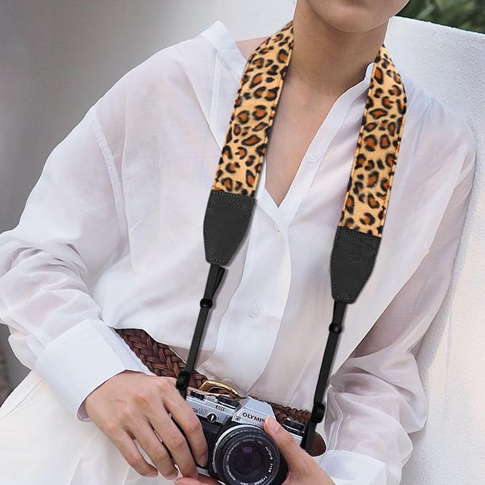 Padwa Lifestyle Leopard Velvet Camera Strap - Image 7