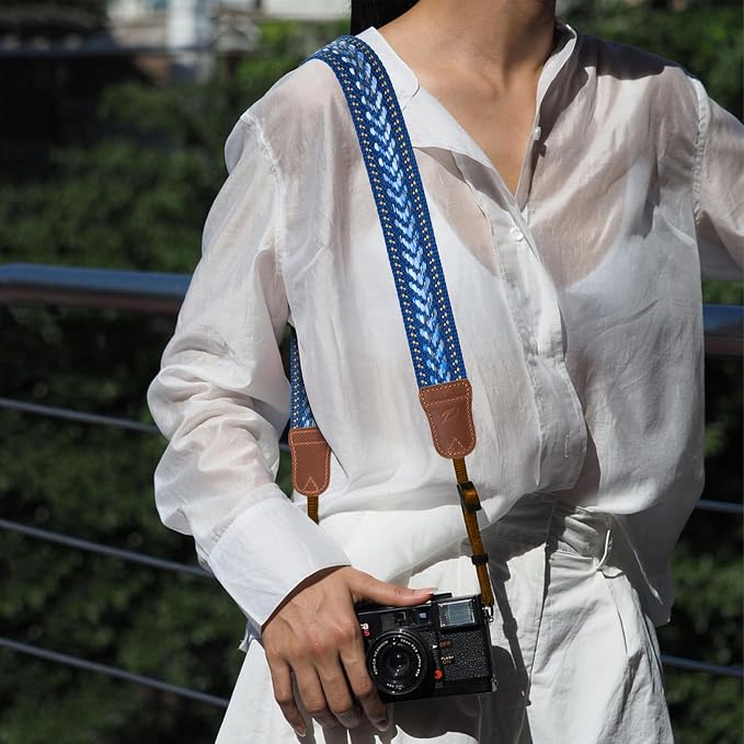 Padwa Lifestyle Speed Blue Camera Strap - Image 5