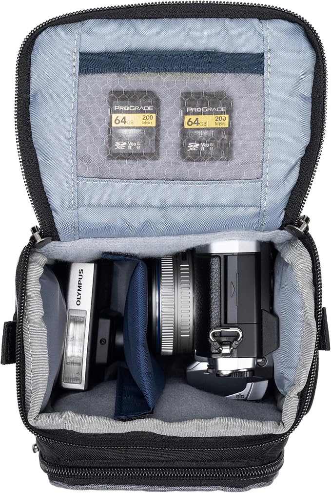 Think Tank Mirrorless Mover 10 Camera Bag Medium - Image 4
