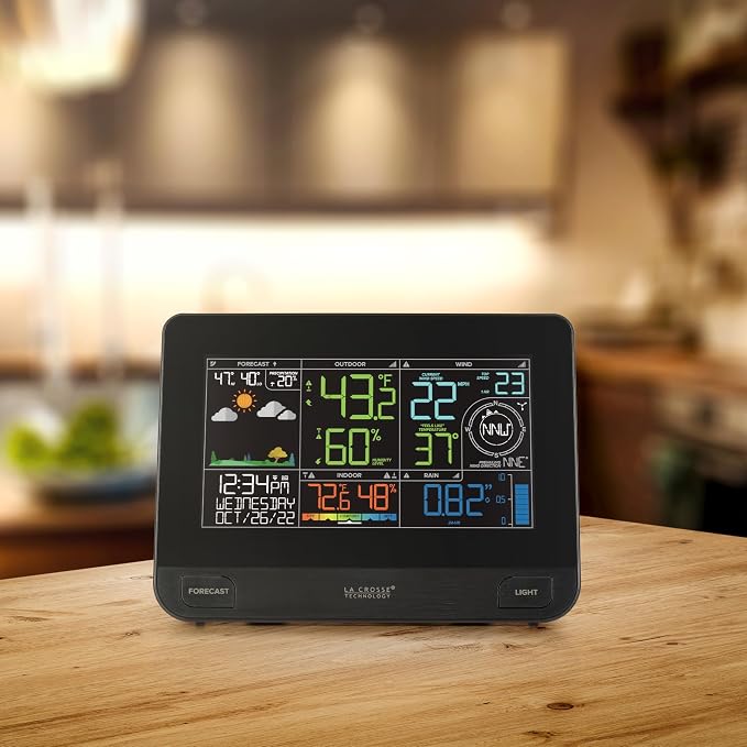 La Crosse Technology Professional Smart Wi-Fi Weather Station - Image 7