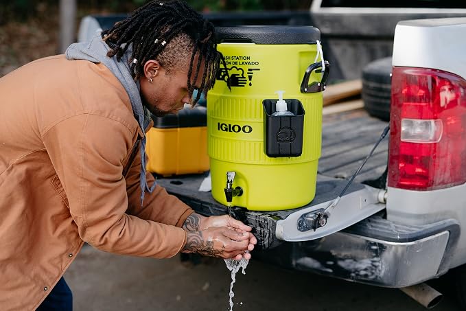Igloo Sports Cooler | Insulated Beverage Dispenser - Image 5