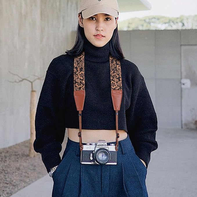 Padwa Lifestyle Cork Camera Strap - Image 4