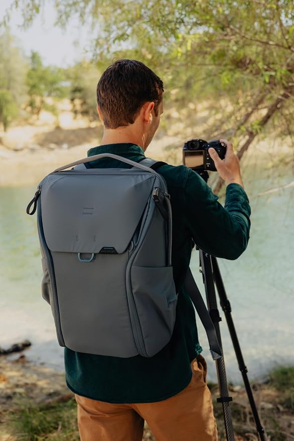 Peak Design Everyday Backpack 30L, MagLatch Top, Dual Side Access, FlexFold - Image 2
