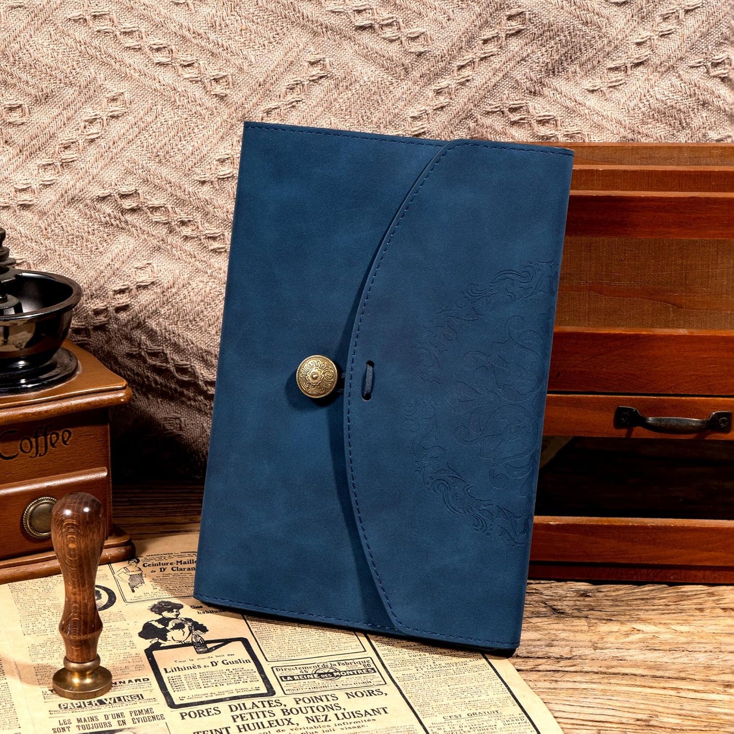 Vintage Leather Journal for Women Men, Junk Journal Notebook Soft Cover, Book of Shadows Journals for Travel Diary Scrapbook Sketchbook Journaling Writing, Blue