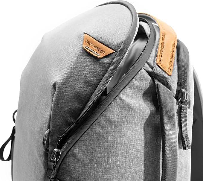 Peak Design Everyday Backpack Zip 20L, 270-Degree Zip, Dual Side Pockets - Image 4