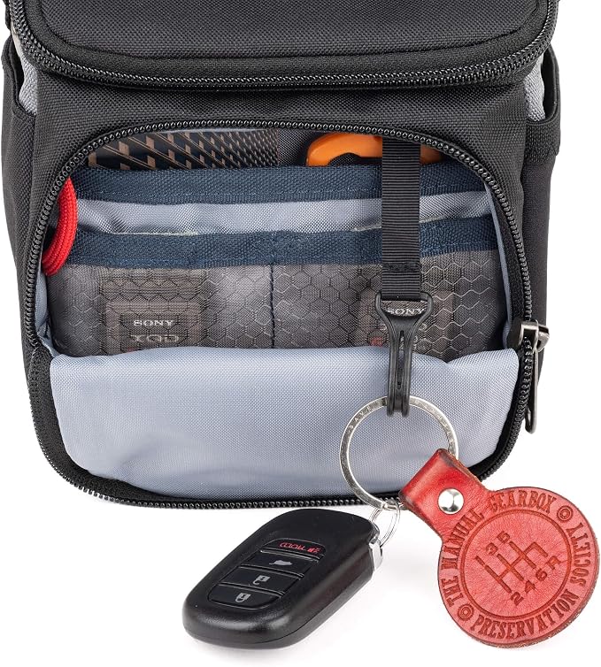 Think Tank Mirrorless Mover 10 Camera Bag Medium - Image 6