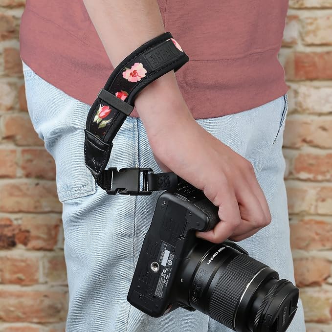 USA GEAR Camera Wrist Strap - Image 5