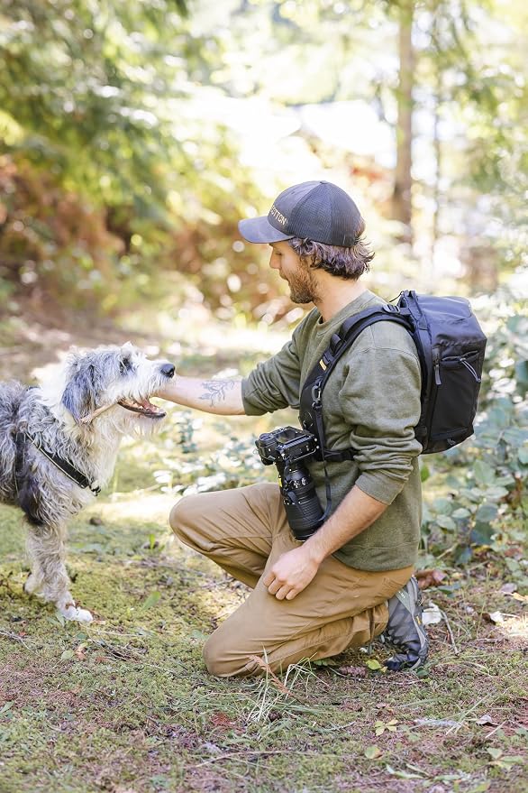 Cotton Carrier Twist & Lock Hyker Slingbag - Image 8