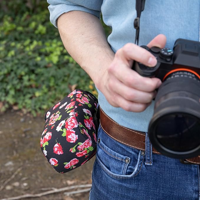 USA Gear Camera Sleeve for Mid-Size SLRs Compatible - Image 6