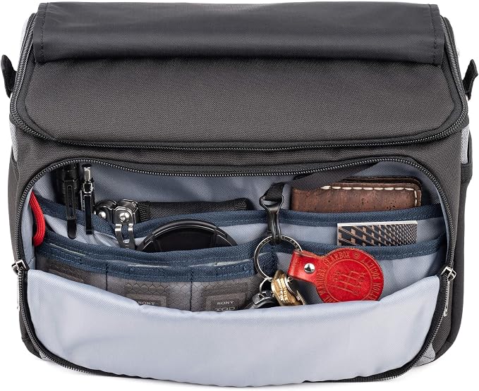 Think Tank Mirrorless Mover 30 Camera Bag X-Large - Image 6
