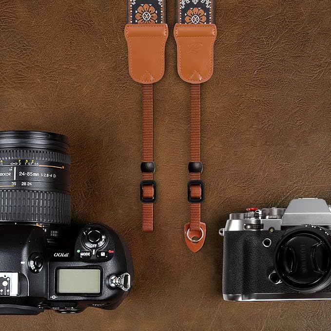 Padwa Lifestyle Brown Flower Camera Strap - Image 6