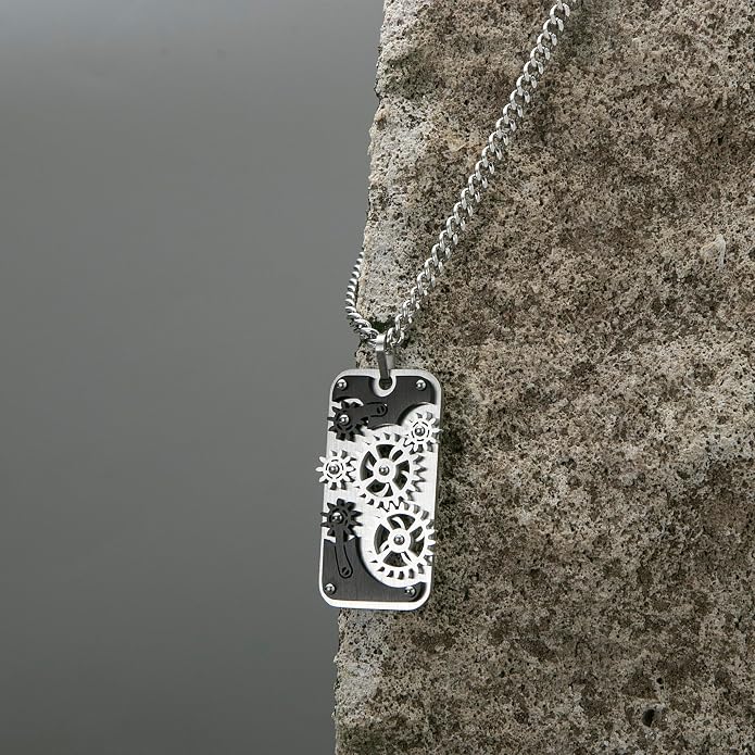Stainless Steel Mechanical Rotatable Gear Pendant Necklace - Image 7