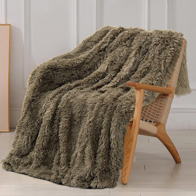 Tuddrom Decorative Extra Soft Faux Fur Blanket Queen Size 80" x 90", Solid by Tuddrom