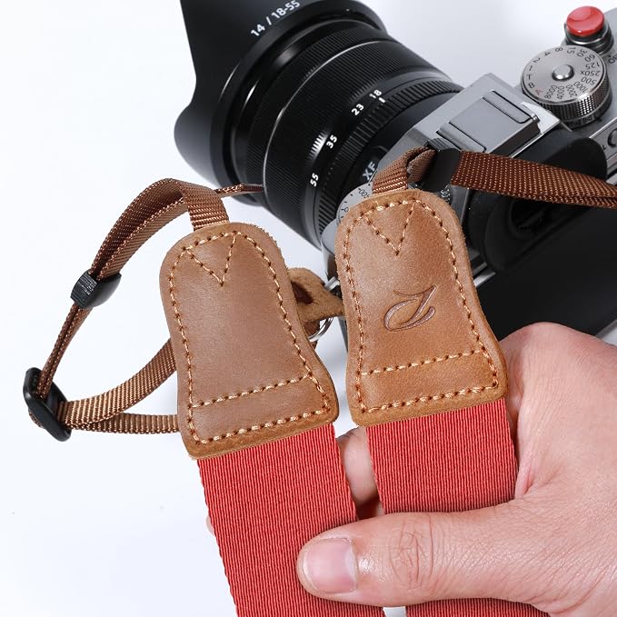 Padwa Lifestyle Red Camera Strap - Image 4