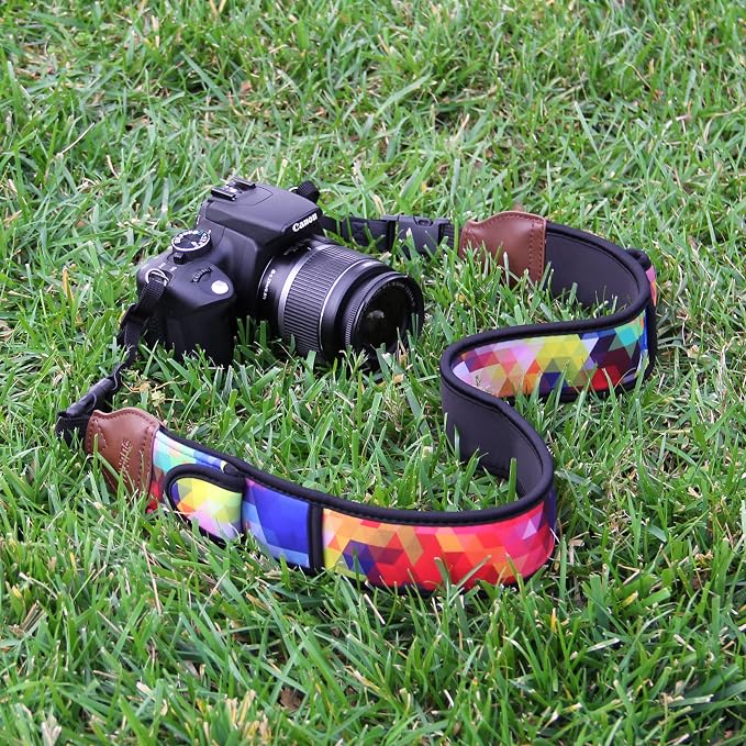 USA Gear TrueSHOT Camera Strap Neoprene Camera Straps - Image 3